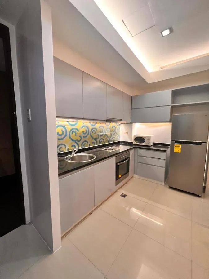 The Pearl Interior Designed 1 Bedroom Unit Burgos Circle Bgc Manila Apartment