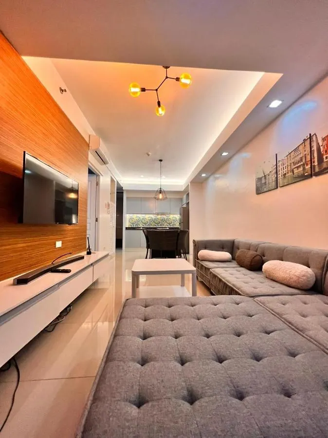 The Pearl Interior Designed 1 Bedroom Unit Burgos Circle Bgc Manila Apartment