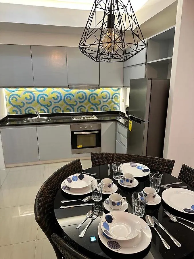 The Pearl Interior Designed 1 Bedroom Unit Burgos Circle Bgc Manila Apartment